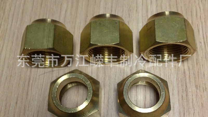 高温工况制冷机组：揭秘其选型的关键要素